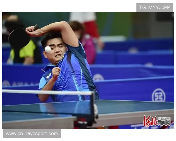 残疾运动员韩亚杰与牛剑锋互动，体育无界限